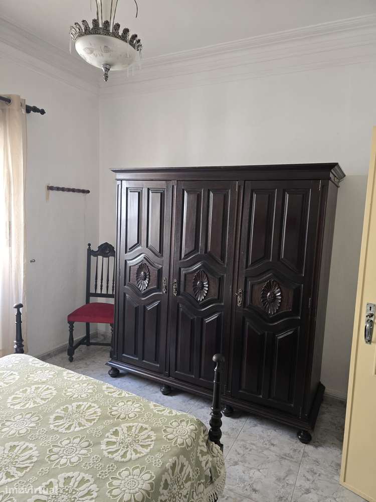 VENDO APARTAMENTO T2 - Grande imagem: 4/12