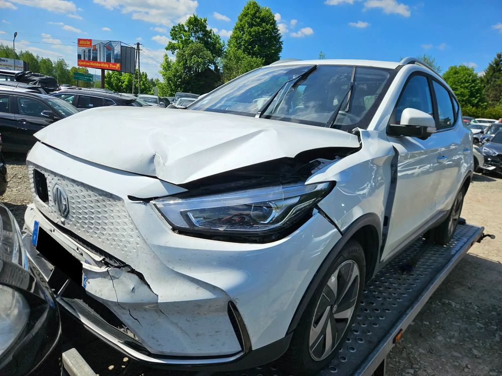 MG ZS Luxury 2021