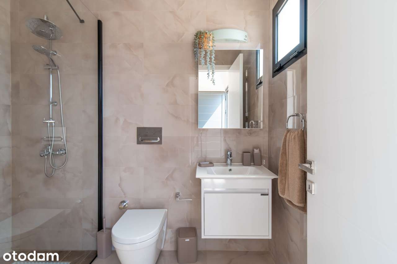 Cypr Apartament 46m2 z tarasem i prywatnym wyjściem-6