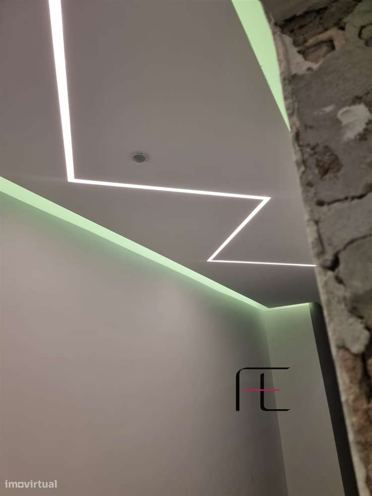 Prédio >=T10 Venda em Faro (Sé e São Pedro),Faro - Grande imagem: 2/9