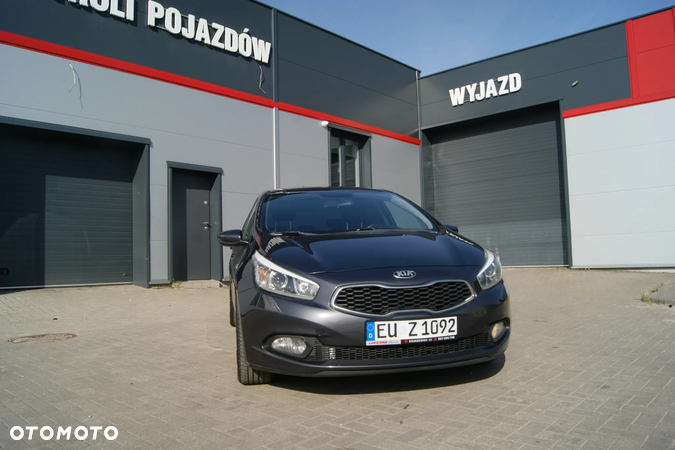 Kia Ceed 1.4 CVVT Edition 7 - 12