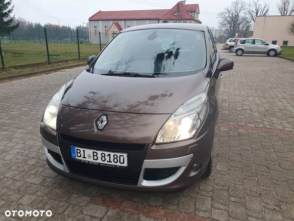 Renault Scenic dCi 160 Luxe - 8