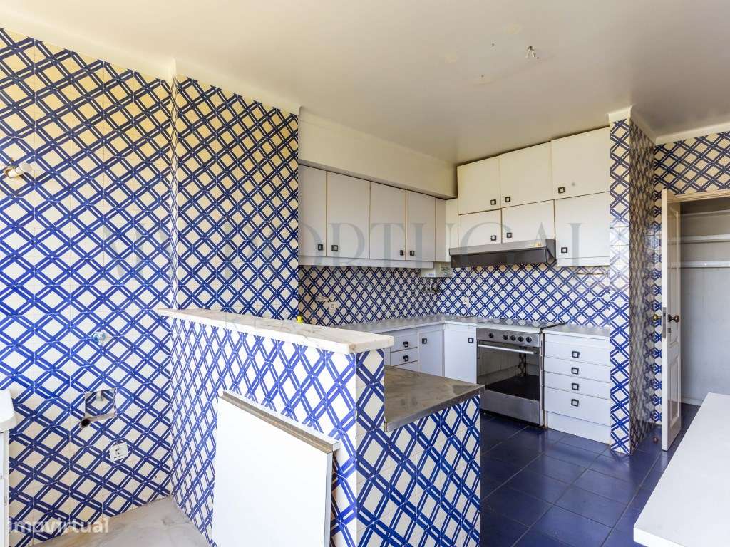 Apartamento T3 com Duas Varandas e Vista Privilegiada - Cascais - P...-24