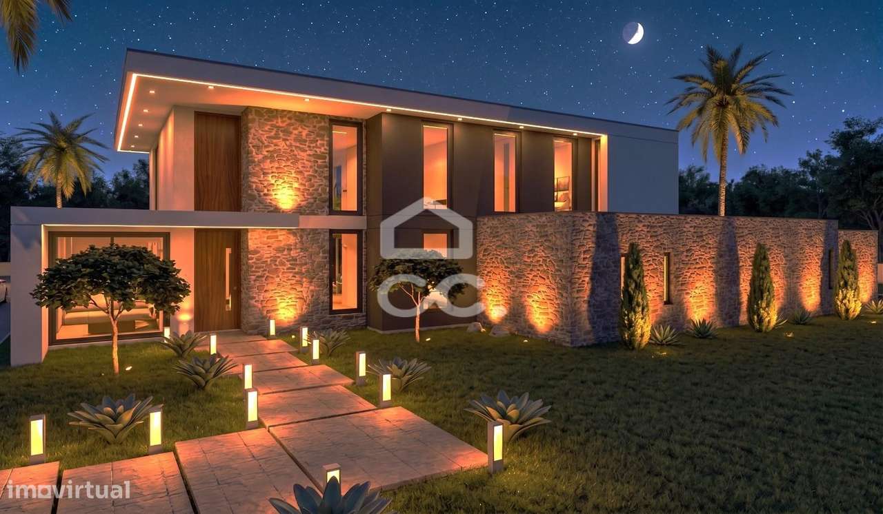 Moradia de Luxo T5 com Piscina | Costa de Prata-8