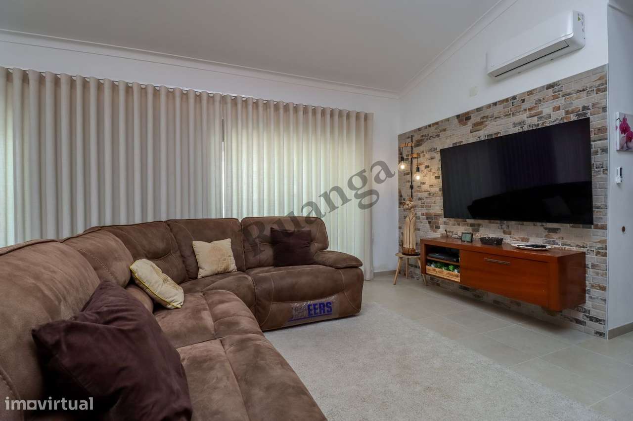 Excelente Moradia  para venda na Aldeia de Santo André-10