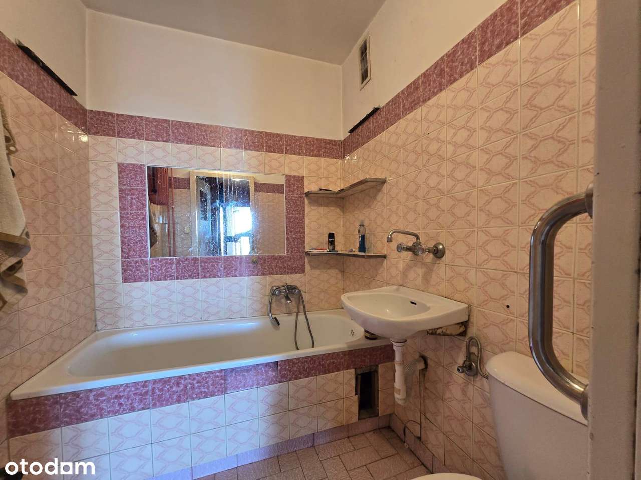 Mieszkanie z potencjałem w pięknej okolicy - Pełny obrazek: 3/11