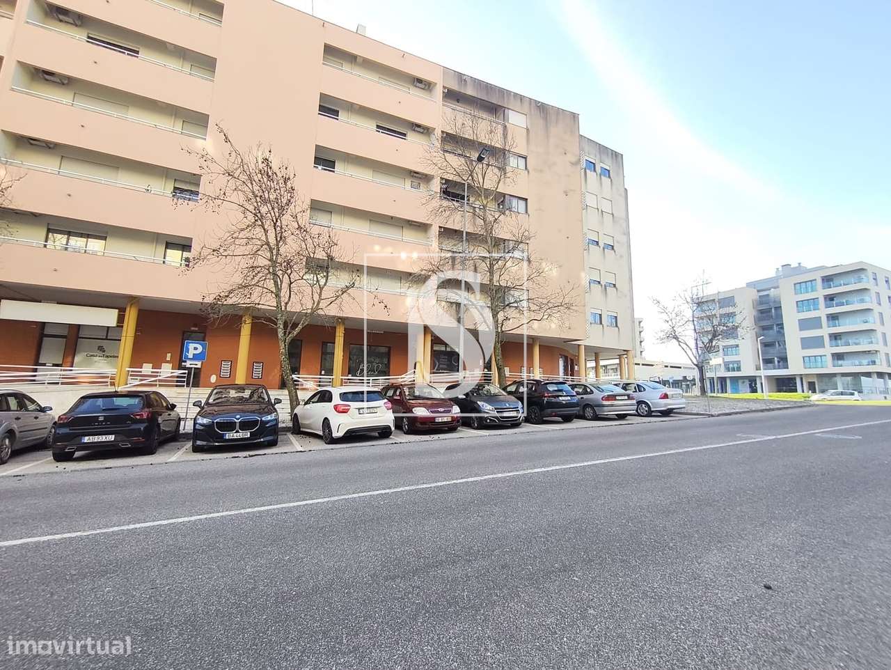 Espaço Comercial com autorização para Habitação | Zona Alta de Torres-10