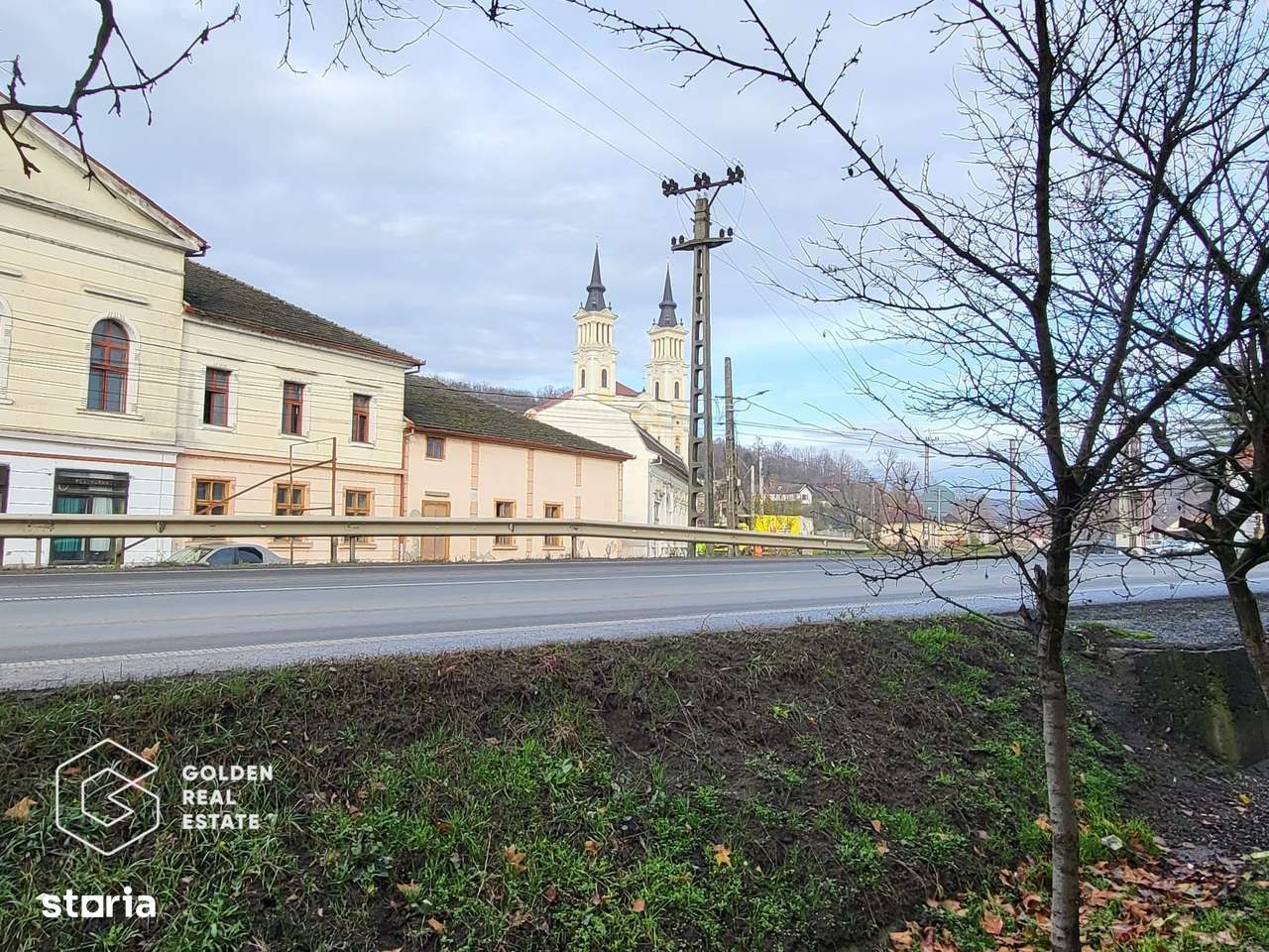 Proprietate tip conac, teren 4468 mp, oras Lipova - Imagine principală: 4/6