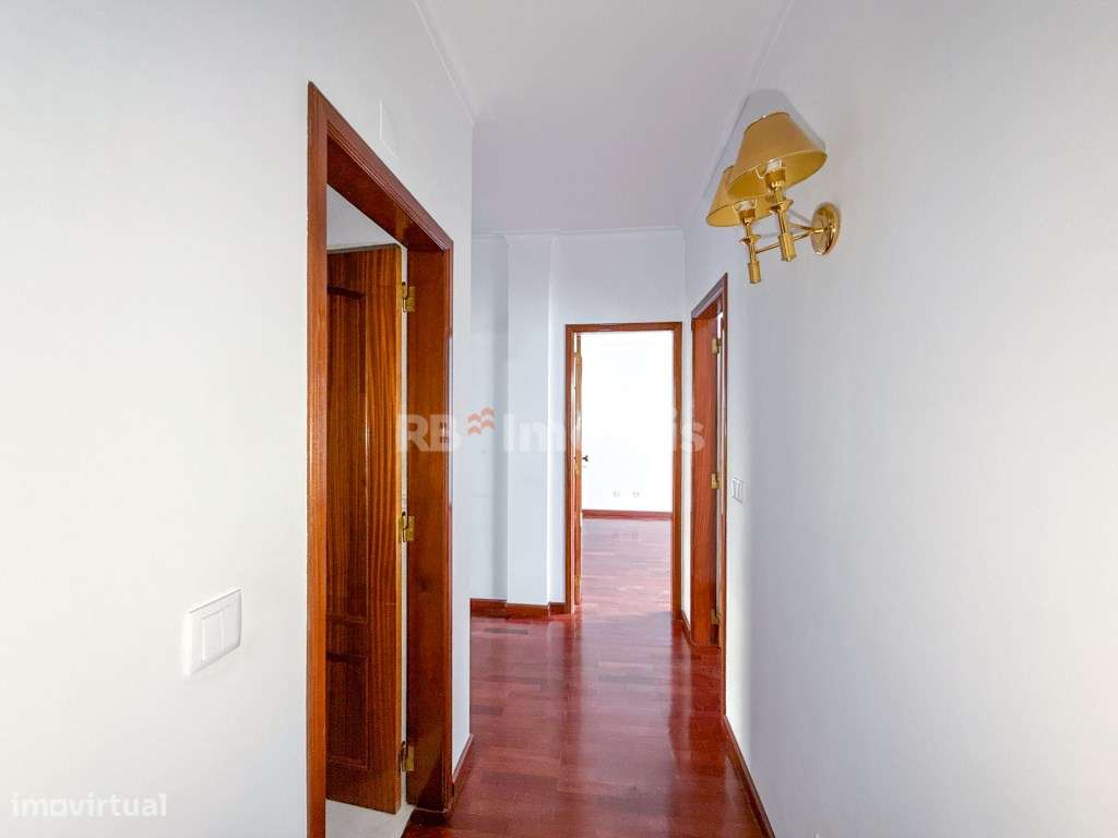 T3 Espaçoso no Entroncamento Conforto, Espaço e Localização Privile...-42