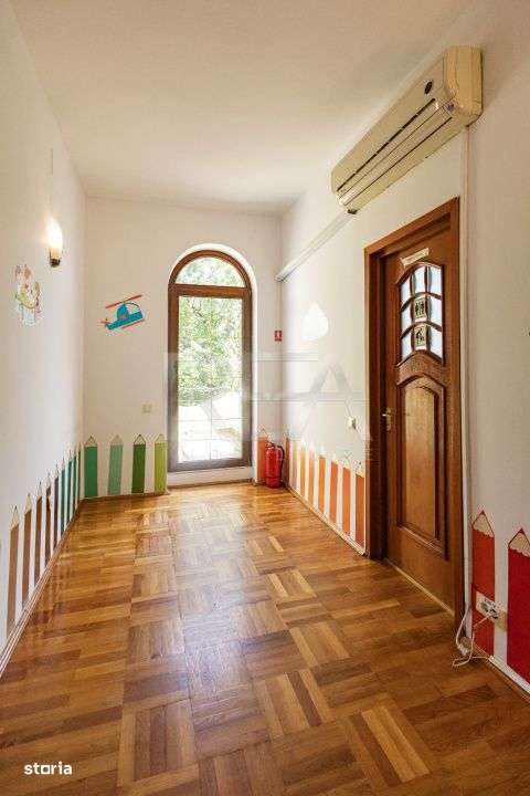 Spatiu educational intr o vila Parcul Carol - Imagine principală: 5/12