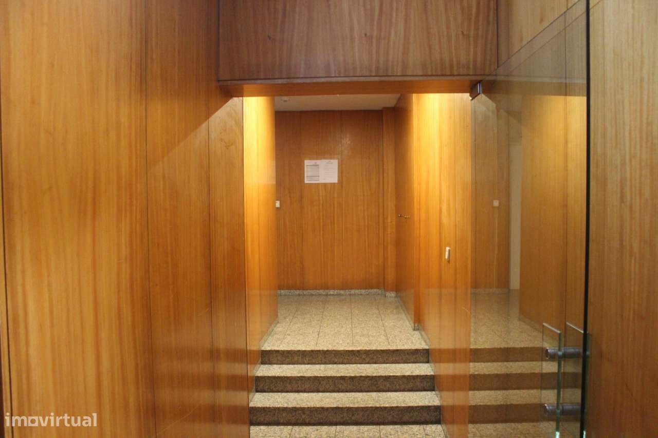 Apartamento T2 com 102 m², Centro de Matosinhos. - Grande imagem: 5/31