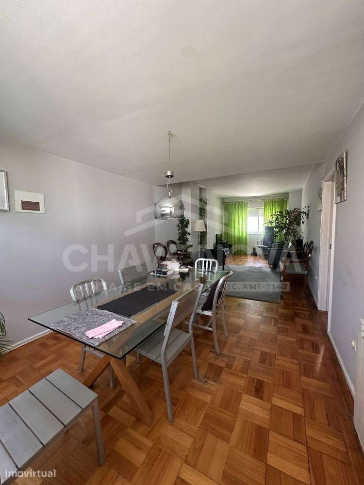 Moradia V5 Renovada, no Bairro dos Músicos, Porto - Grande imagem: 4/25