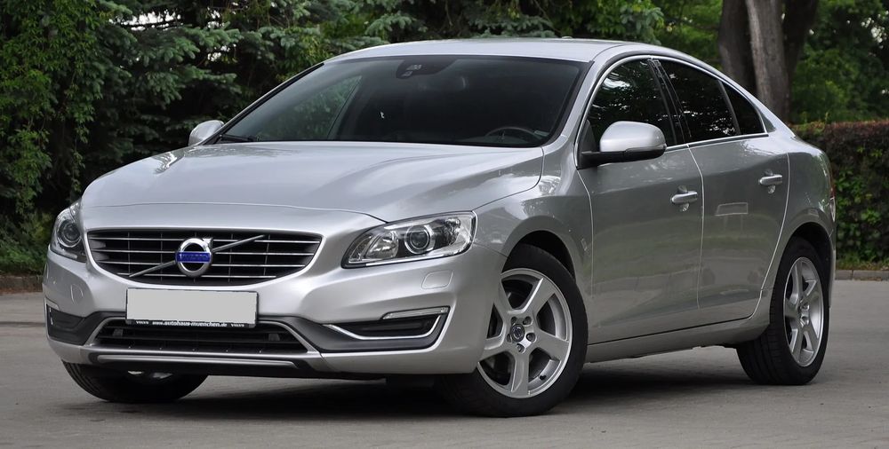 Volvo S60 II D4 Geartronic Summum 2014