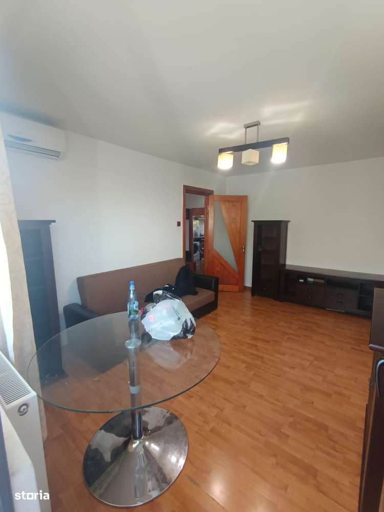 Apartament cu 2 camere, semidecomandat - Podul de Piatră-3