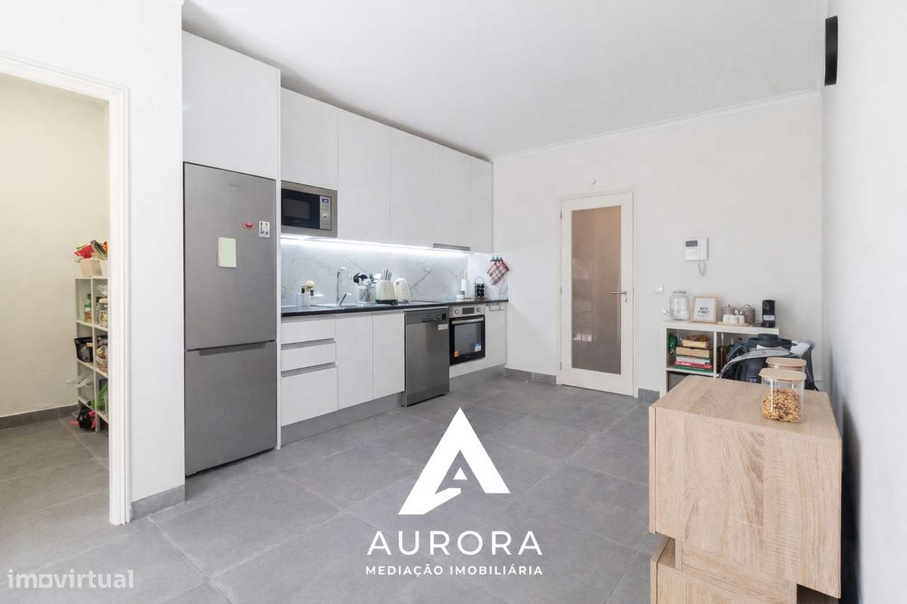 Apartamento T3 no centro de Fiães, Santa Maria da Feira, Renovado-19