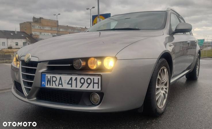 Alfa Romeo 159 1.9 JTDM 8V DPF - 14