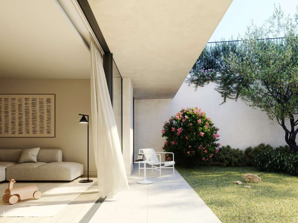 Villa T4 constituída por 4 pisos - Grande imagem: 3/28