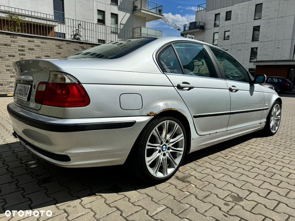 BMW Seria 3 320i - 7