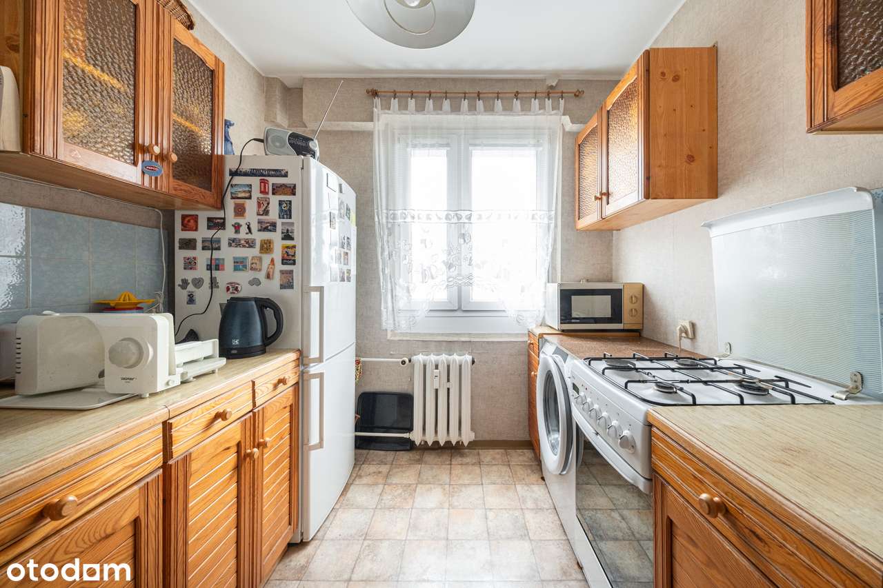 3 pokojowe mieszkanie z balkonem os. Lecha-2