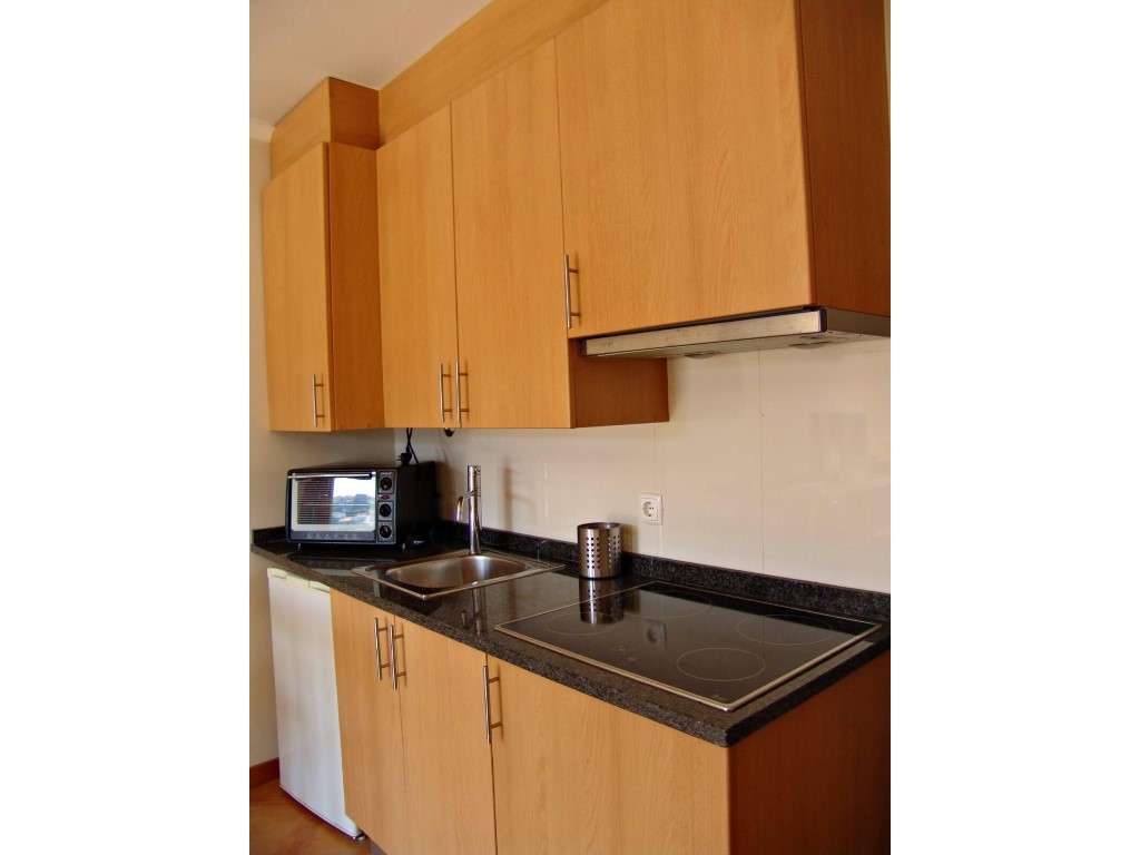 Apartamento T 1+1 Alfandega com vistas Rio Douro, licença AL - Grande imagem: 5/10