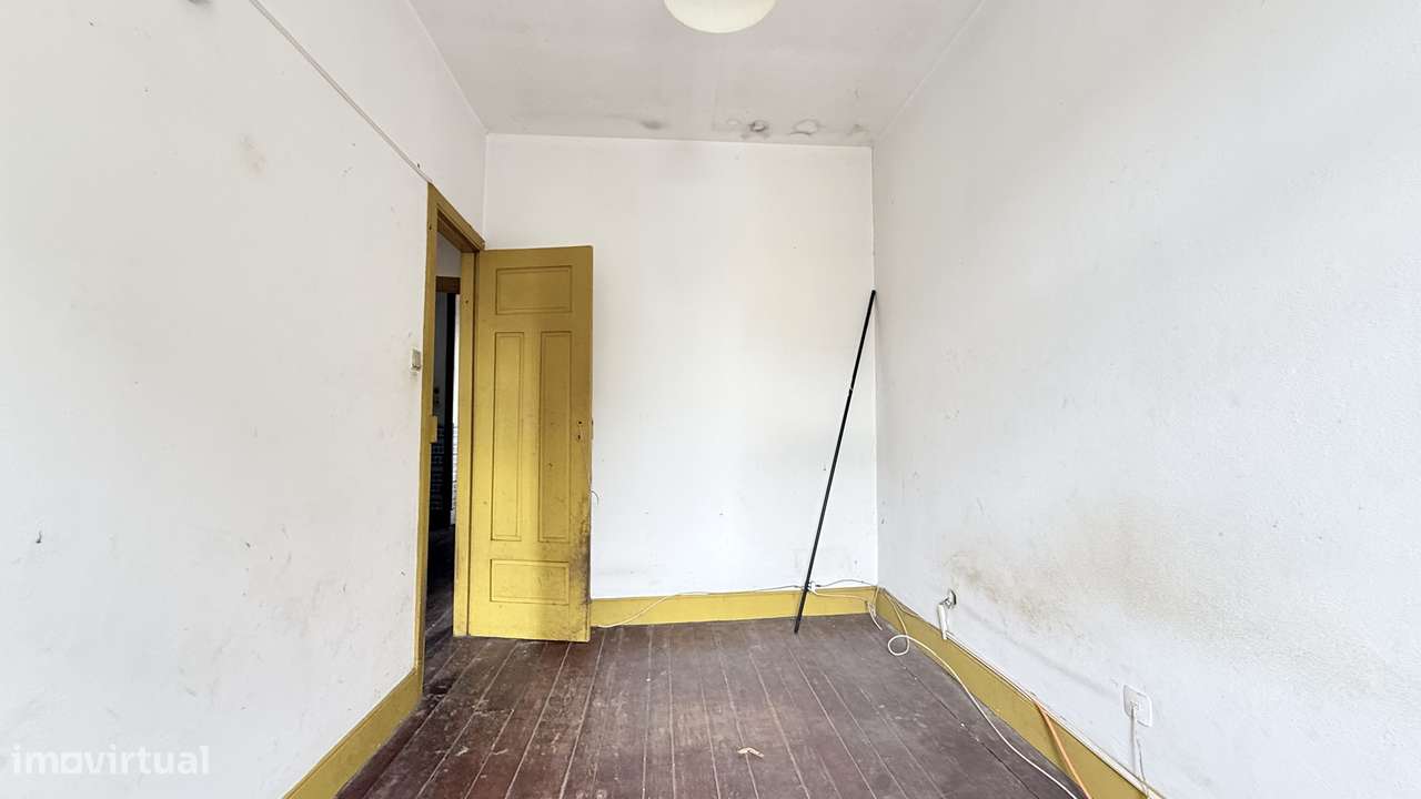 Moradia para remodelar em Ermesinde-15