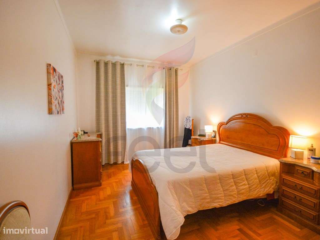 Moradia T4 em Almeirim-16