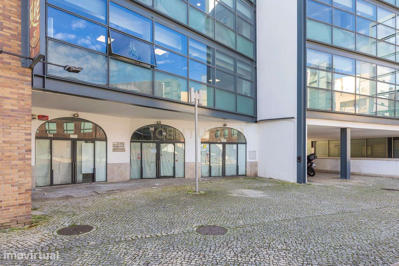 ALCÂNTARA a melhor zona para investir     /     Espaço Comercial no Em - Grande imagem: 4/13