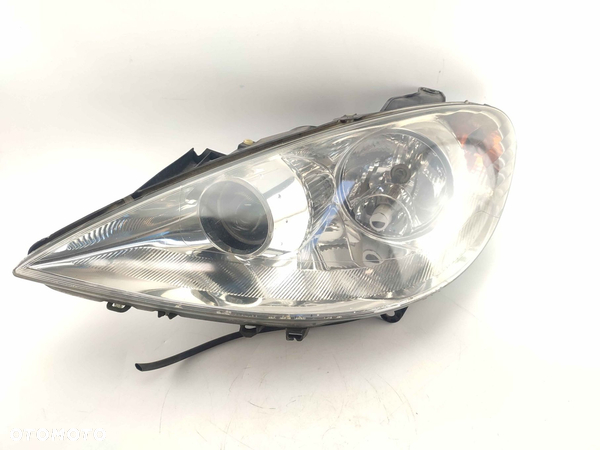 LAMPA REFLEKTROR LEWY PRZÓD PEUGEOT 807 (02-08) 1494308080 EU - 1