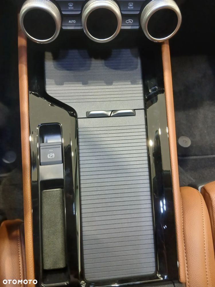 Škoda Superb L&K 2,0 TSI 150 kW 7-biegowa DSG