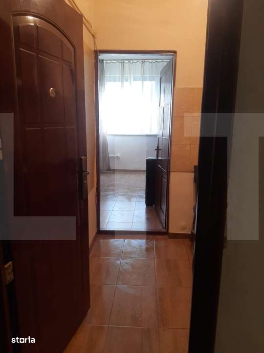 Apartament de vanzare, cu o camera, 21 mp, zona Lipovei - Imagine principală: 5/8
