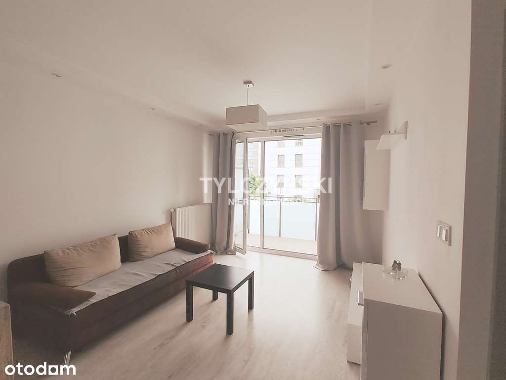 Mieszkanie z balkonem i miejscem postojowym.-1