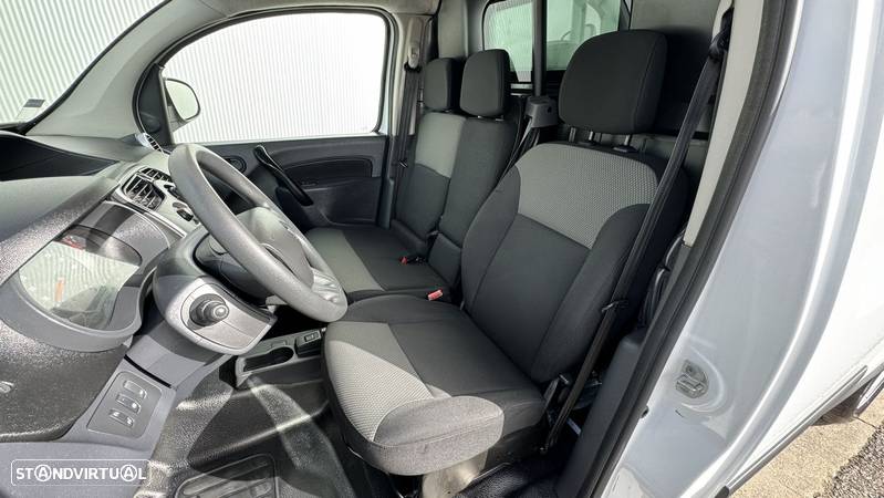 Renault Kangoo 1.5 dCi MAXI C/ Motor frio - 34