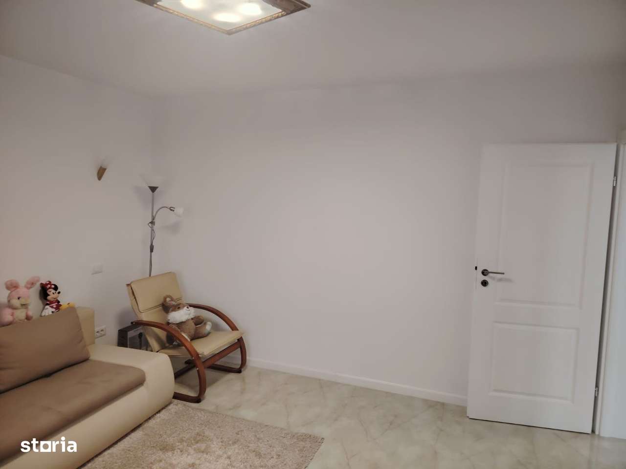 Casa 4 camere Manastirea Crevedia-8