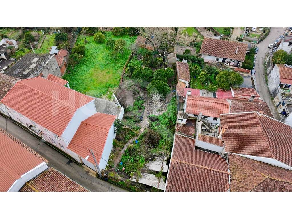 Moradia | Para recuperar | Habitação + Terreno | Oportunidade-36