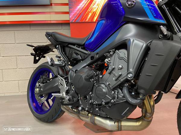 Yamaha MT-09 ABS - 10