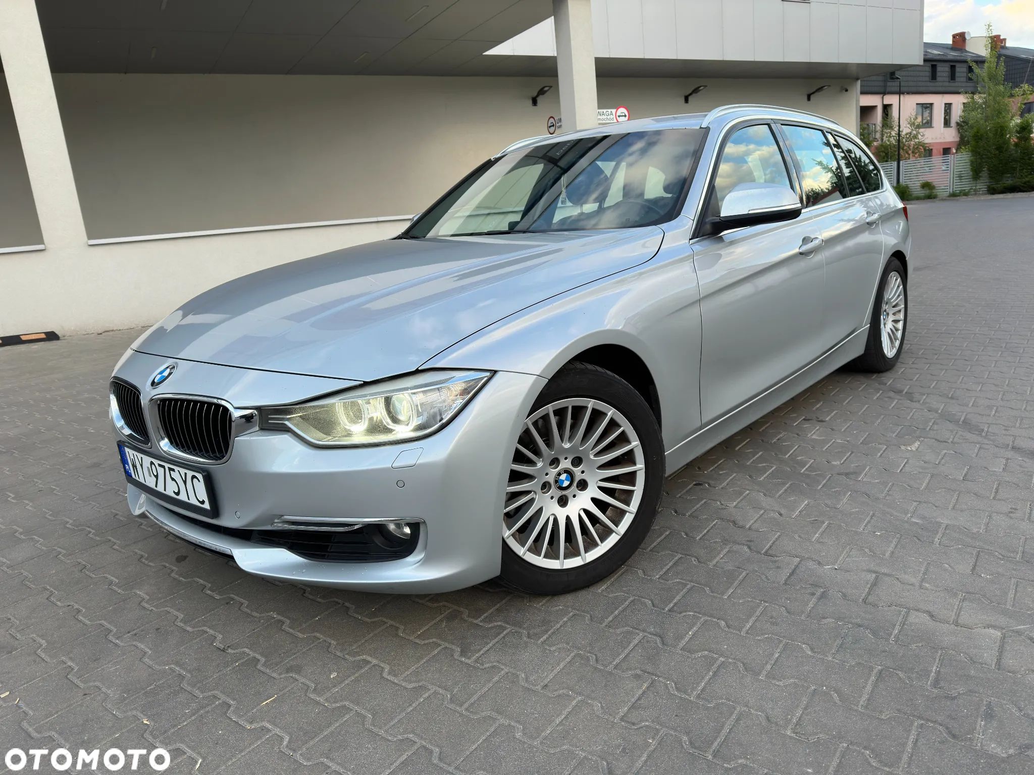 BMW Seria 3 325d Luxury Line - 1