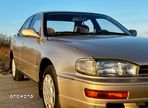 Toyota Camry 2.2 XLE - 5