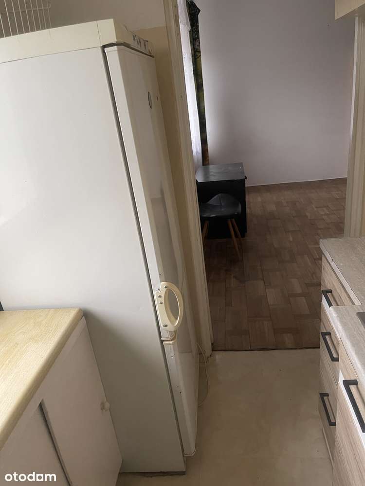 Sprzedam mieszkanie 2-pok-37,5m-do remontu, IVp, balkon, widna kuchnia-11