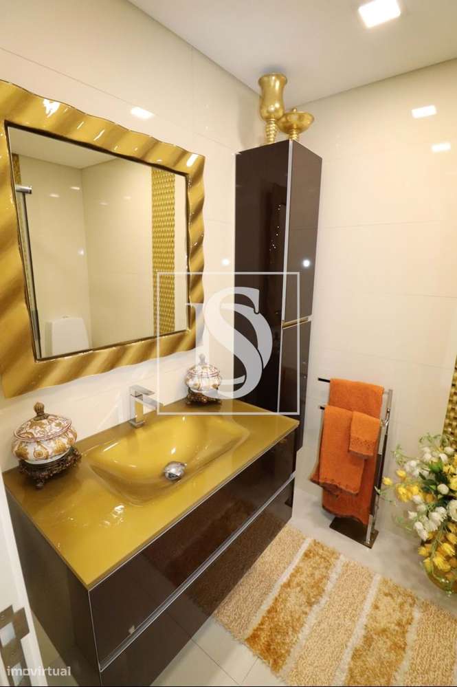 Espetacular apartamento T3 no centro Barcelos-16