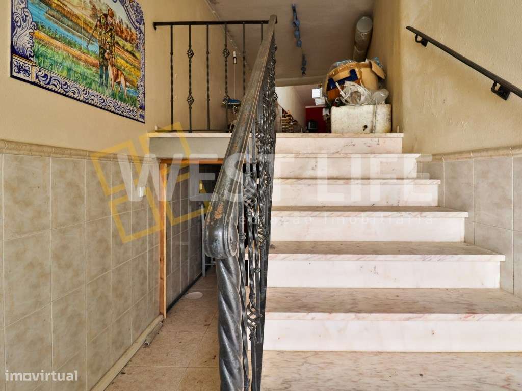 Espaço Comercial - Café/Bar - Potencial elevado - Possibilidade de ... - Grande imagem: 4/13