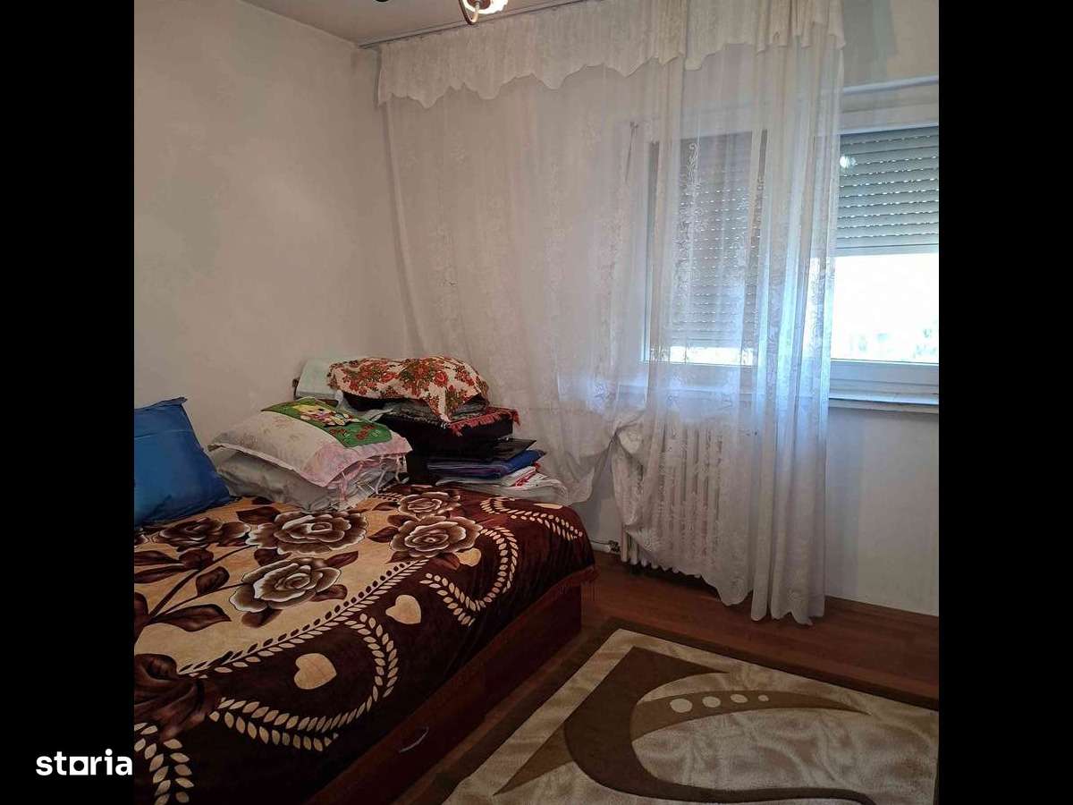 OFERTĂ, apartament decomandat Cornițoiu-5