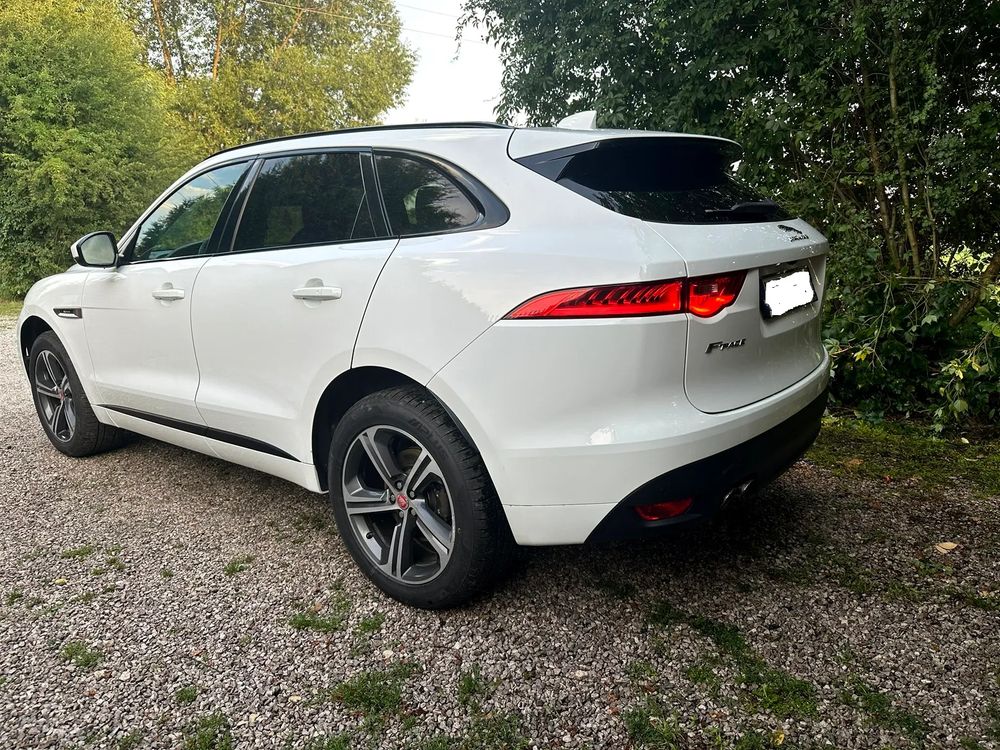 Jaguar F-Pace 2.0 i4D AWD R-Sport 2017