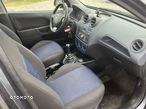 Ford Fiesta 1.3 Ambiente - 5