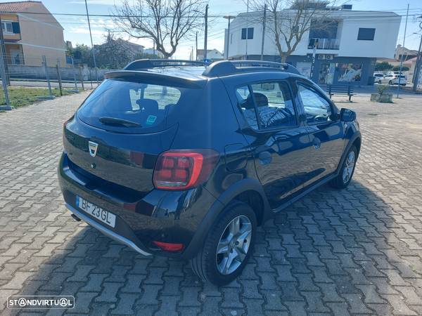 Dacia Sandero 0.9 TCe Stepway - 6