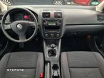 Volkswagen Golf VI 1.6 Highline - 25