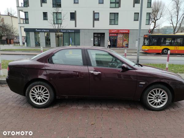 Alfa Romeo 156 2.5 V6 Distinctive - 3