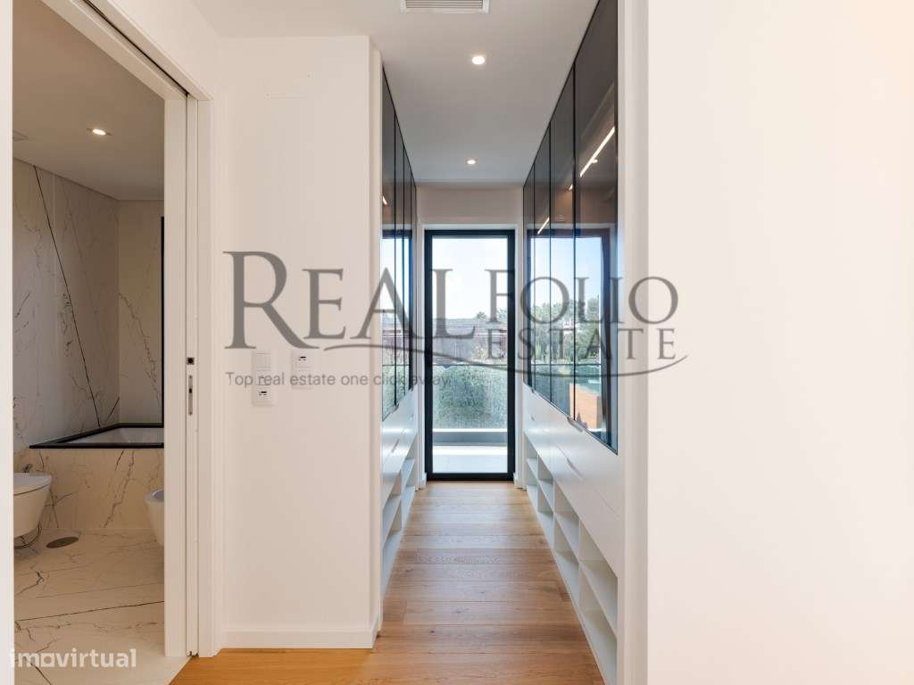 Moradia Isolada T5 de Luxo em Birre, Cascais-17