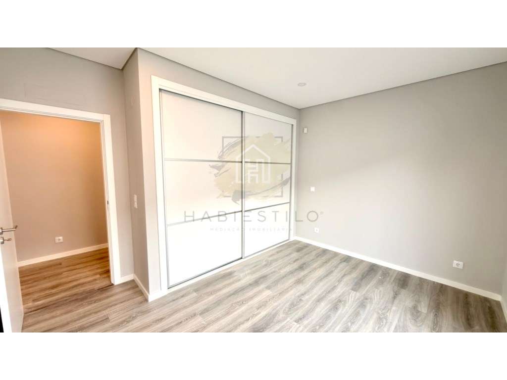 Moradia T4 em Azeitão | Pronta a escriturar-23