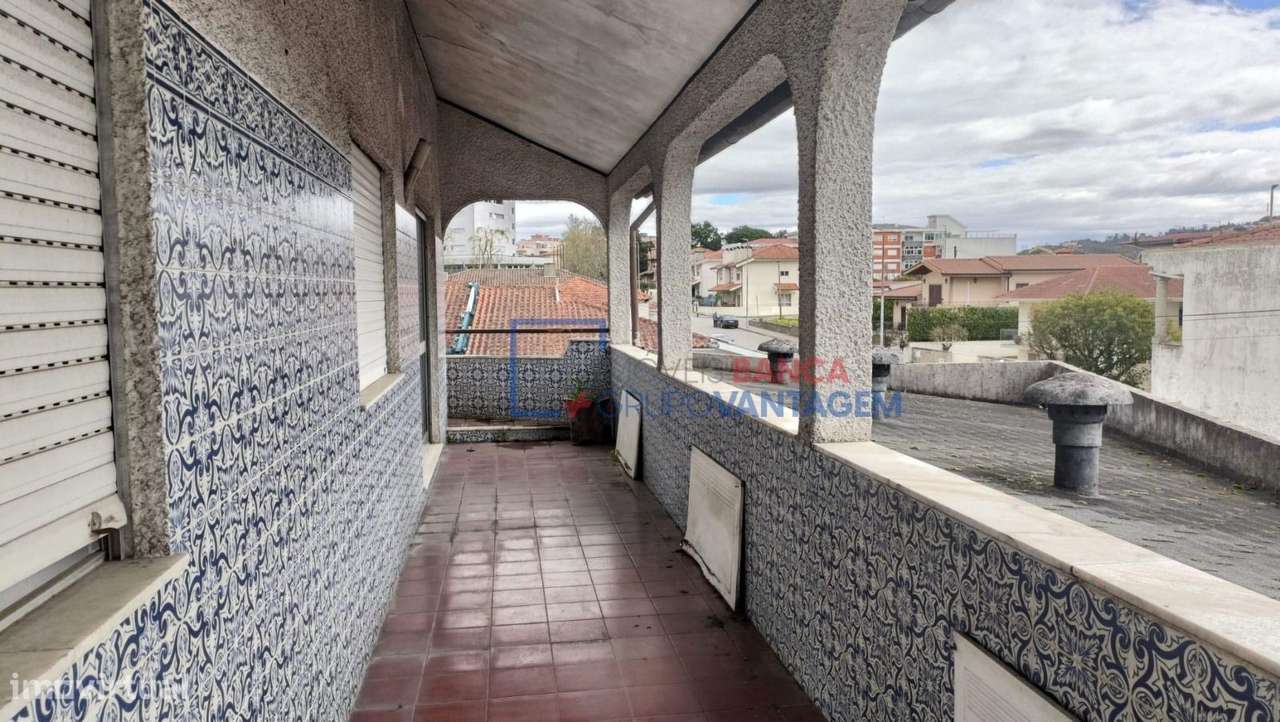 Prédio Urbano - Grande imagem: 5/10