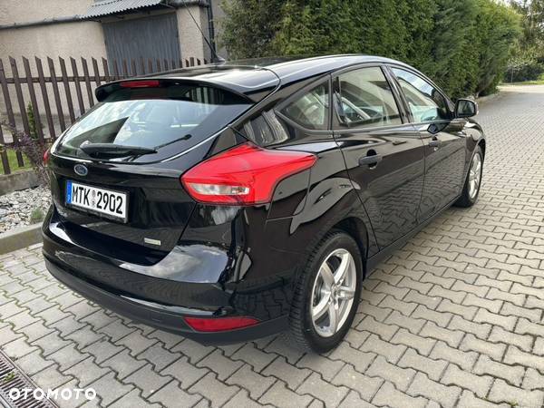 Ford Focus - 13